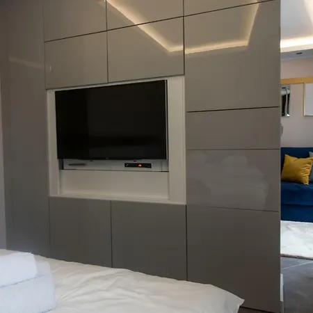 Apartament Golden Blue With Pool&jacuzzi Gdańsk
